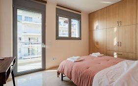 Georgia Seaview Apartment B1